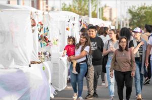 feria de manualistas y artesanos