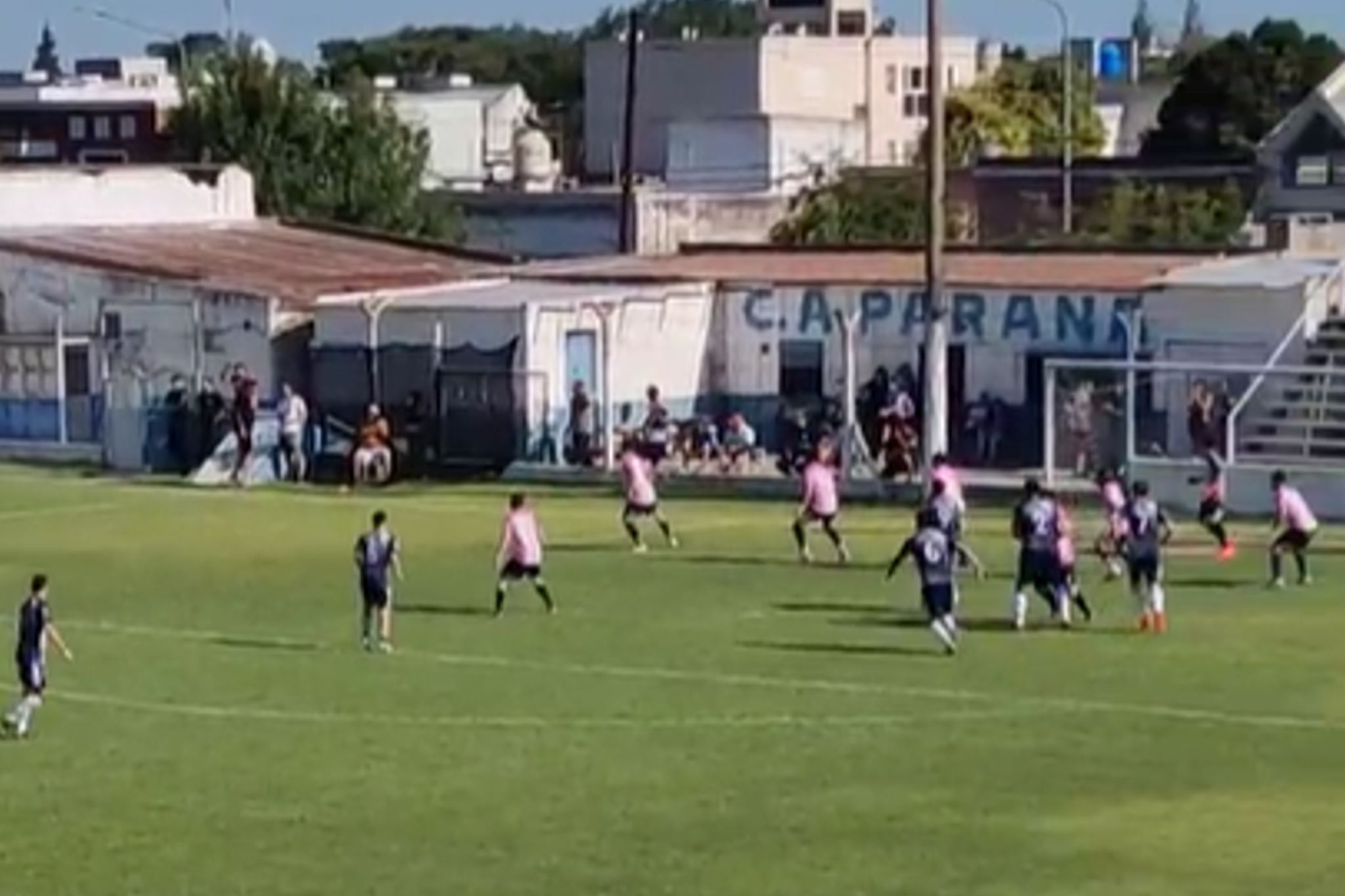 parana vs somisa en cancha de parana