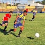 En un duelo clave por la clasificación, Doce de Octubre se impuso como local ante Provincial de Pergamino por la mínima diferencia y se consolidó en la cima del grupo. El único gol del encuentro llegó en el segundo tiempo, cuando Galván aprovechó una oportunidad para marcar y sellar la victoria del equipo nicoleño.