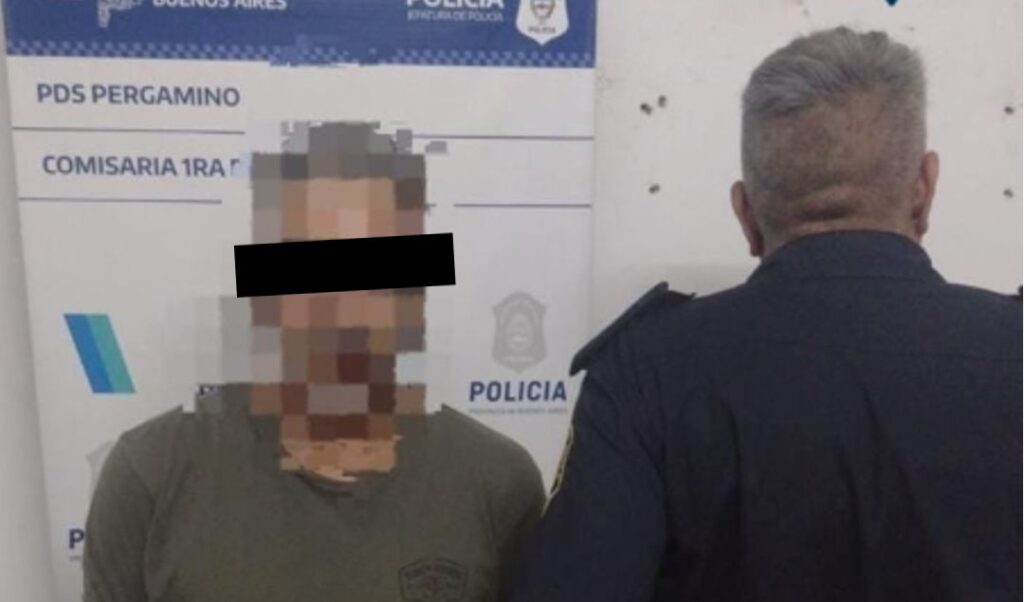 En el marco de un operativo cerrojo, efectivos policiales lograron la captura de un peligroso delincuente que venía siendo intensamente buscado por su implicación en diversos robos en la zona de La Violeta.