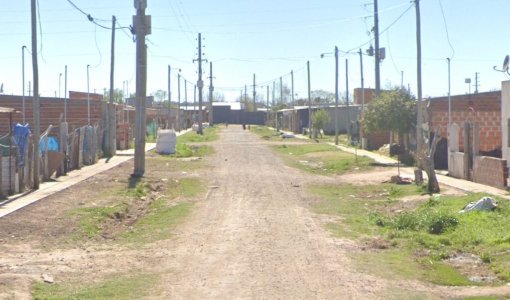 Un trágico episodio tuvo lugar este miércoles 21 de mayo en la ciudad de San Nicolás. Un joven de 24 años fue hallado sin vida en su vivienda. Según informaron fuentes oficiales, se abría horcado.