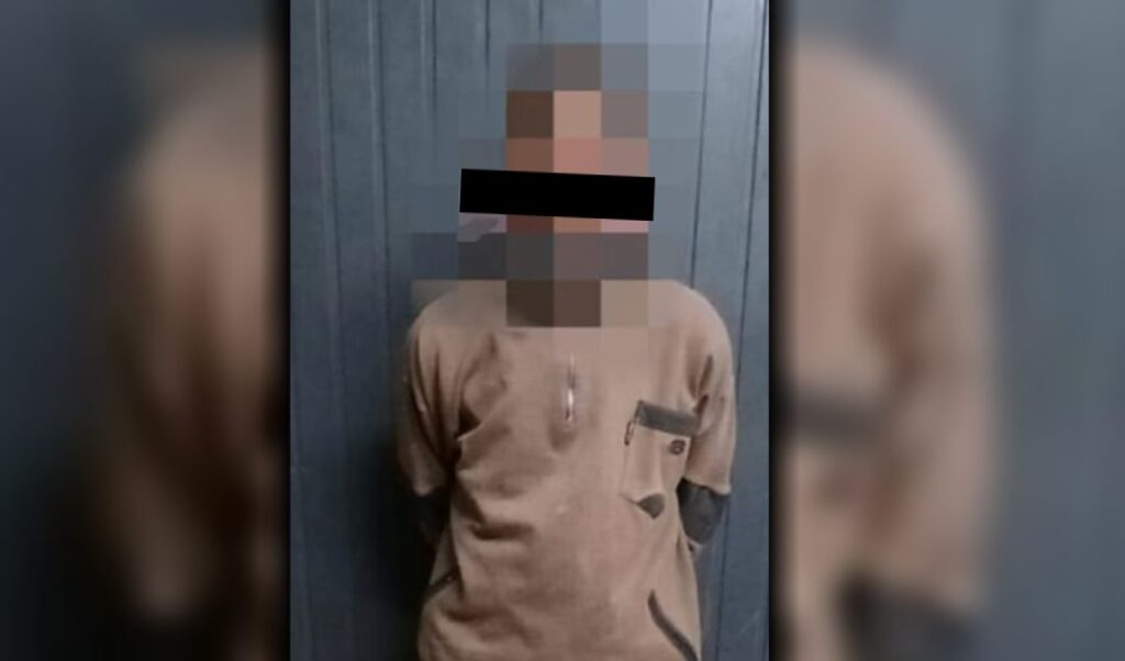 Durante la jornada del domingo, personal policial procedió a la aprehensión de un hombre de 33 años que realizaba tareas de cuida coches sin autorización en inmediaciones de Plaza Mitre, específicamente en la intersección de Sarmiento entre Mitre y Belgrano.