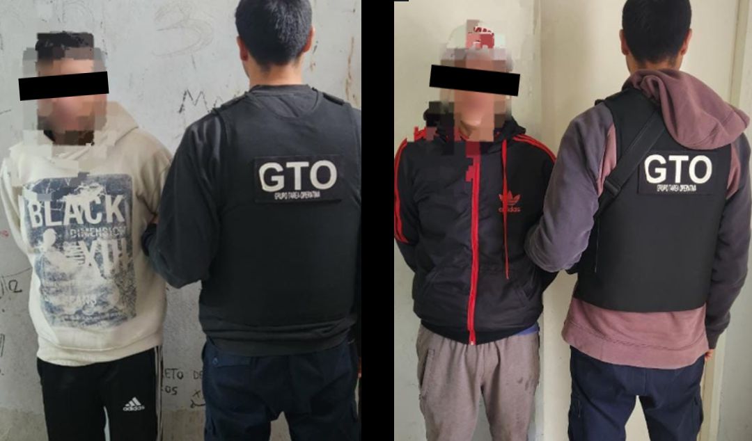 La rápida intervención del personal de la Comisaría Segunda permitió esclarecer un robo ocurrido en una vivienda ubicada en calle Irigoyen al 1500. Gracias a un trabajo de investigación eficiente, se logró identificar a los autores del hecho y concretar su detención tras allanamientos realizados en distintos domicilios de la ciudad.