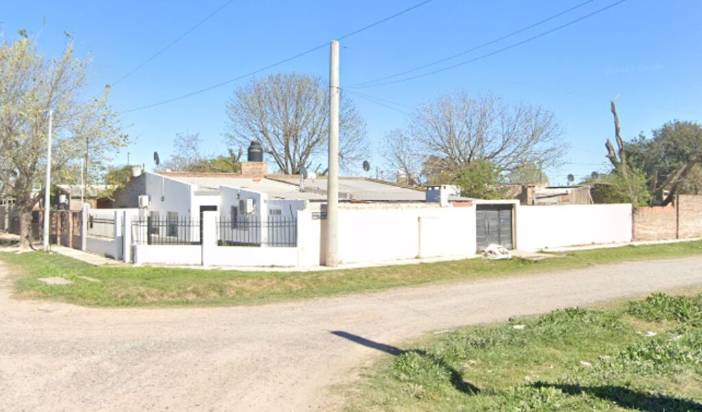 Un nuevo hecho de inseguridad se registró en las últimas horas en el barrio 12 de Marzo, donde una vivienda fue completamente desvalijada por delincuentes que actuaron mientras los moradores no se encontraban en el domicilio.
