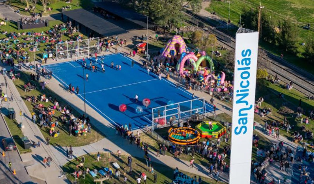 Este sábado 30 y domingo 31 de agosto, el Parque Norte, ubicado en Avenida Illia 1000, será el punto de encuentro para una nueva edición de “Vamos a las Plazas”, la propuesta cultural y recreativa que la Municipalidad de San Nicolás impulsa para toda la familia.