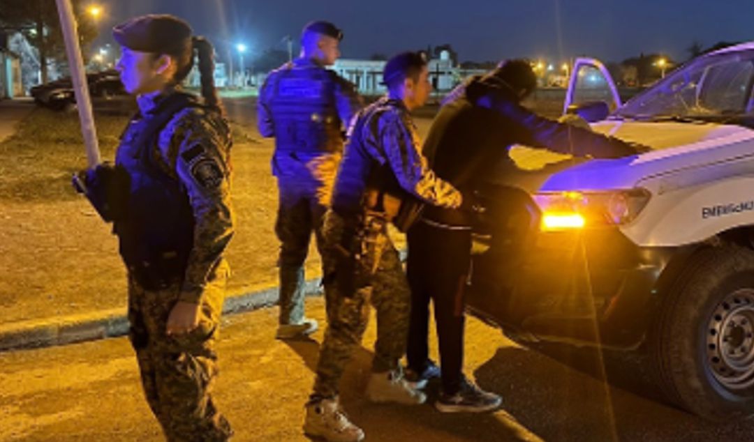 En un rápido accionar, efectivos de la Unidad Táctica de Operaciones Inmediatas (UTOI) lograron recuperar una motocicleta Gilera Smash 110 que había sido robada durante la mañana de este lunes.