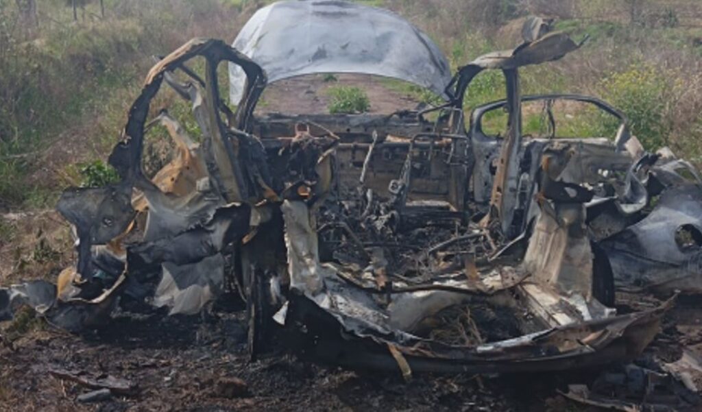En la madrugada de este lunes se registró el robo de un vehículo en San Nicolás, el cual fue hallado horas más tarde por personal de la UTOI en un descampado de la ciudad.