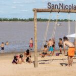 San Nicolás vive momentos de expectativa tras conocerse que es casi un hecho la reapertura del sector de playas sobre la costa del río Paraná para la próxima temporada de verano. Aunque aún no realizado un anuncio oficial, trascendió que el espacio volvería a habilitarse con ciertas restricciones, devolviendo a la ciudad un atractivo que supo conquistar a miles de vecinos y turistas.