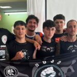 El equipo de competencia del Dojo Primitivo, a cargo del maestro Martín Núñez, participó el sábado 11 de octubre en el evento “Wolves Fight”, desarrollado en la ciudad santafesina de Casilda, donde se presentaron peleadores de San Nicolás y Ramallo.