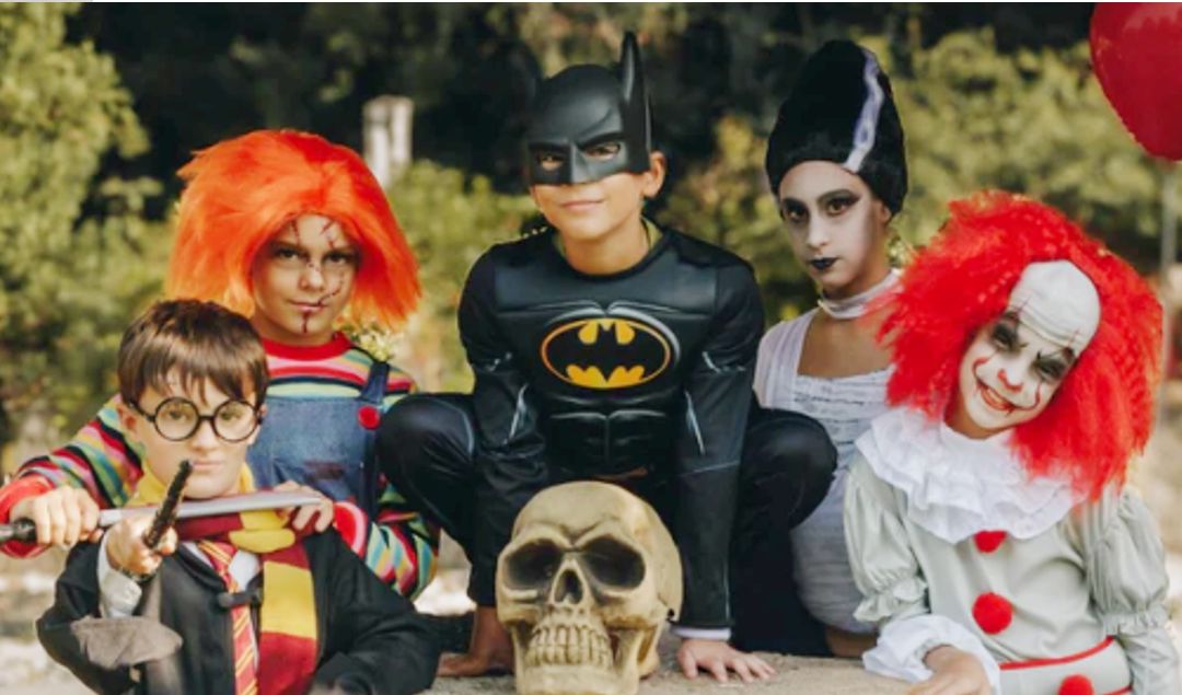 San Nicolás se prepara para una de las celebraciones más esperadas del año: la Fiesta de Halloween 2025. El próximo viernes 1 y sábado 2 de noviembre, el Paseo del Empedrado se convertirá en el epicentro de una experiencia única que promete diversión, color y entretenimiento para toda la familia, con entrada libre y gratuita.