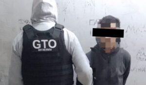 Un joven de 19 años fue detenido en San Nicolás acusado del delito de abuso sexual con acceso carnal, tras un allanamiento certero llevado adelante por efectivos de la Comisaría Segunda. La detención se concretó en el marco de una investigación judicial que se venía desarrollando en los últimos días.