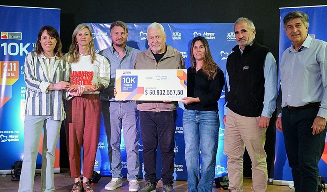 En el día de hoy, autoridades de la Fundación Manos que Dan recibieron de manera simbólica un cheque por $60.932.557,50, correspondiente al total recaudado durante la tradicional Maratón 10K organizada por Ternium. La donación será destinada a la construcción de una nueva cocina, con el objetivo de fortalecer el trabajo de asistencia al recién nacido que lleva adelante la institución.