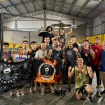 La academia de kickboxing y MMA a cargo del profesor Martín Núñez cerró el año competitivo con un balance sumamente positivo, destacándose en un importante encuentro internacional realizado el sábado 13 de diciembre en la ciudad de Garín, provincia de Buenos Aires. El evento formó parte del circuito de competencias pactadas para el cierre de la temporada y reunió a delegaciones de distintos puntos del país y del exterior.