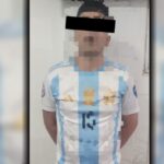 Un operativo policial se desplegó en la tarde de hoy en San Nicolás luego de que una mujer denunciara el robo de su teléfono celular, que pudo ser rastreado satelitalmente hasta una viviendas de la zona oeste de la ciudad. La intervención permitió la aprehensión de un sospechoso.