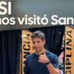 El comercio de ropa deportiva Ground Sports 11, ubicado en la ciudad de San Nicolás, registró un notable incremento en sus ventas luego de recibir la visita del intendente Santiago Passaglia, quien se acercó al local para conocer la historia de un matrimonio emprendedor que apostó al desarrollo comercial en la ciudad.