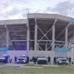 Un importante despliegue de seguridad se llevó a cabo el pasado 26 de marzo en la zona oeste de San Nicolás, en el marco de un “Operativo Saturación de Barrios” coordinado por distintas fuerzas policiales y áreas municipales. El procedimiento tuvo como principal objetivo prevenir delitos y desarticular posibles bandas delictivas que operan en la región.