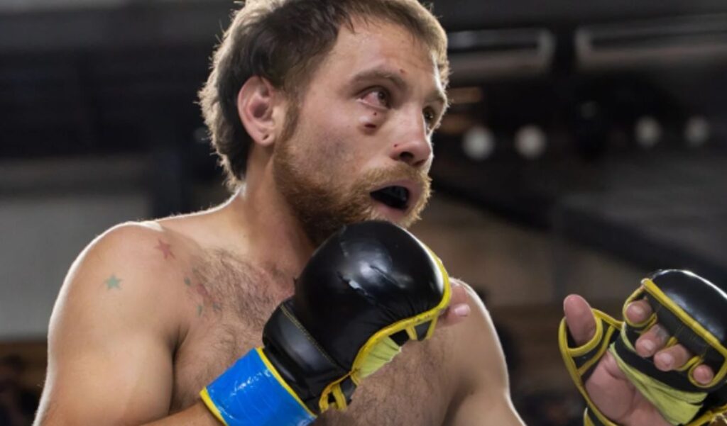 El equipo "Team Dragon" de San Nicolás se presenta este fin de semana en la localidad de Pergamino con un nuevo combate de artes marciales mixtas (MMA), teniendo como principal protagonista a Franco “El Lobo” Tombolesi, uno de los máximos exponentes de la disciplina en la ciudad.