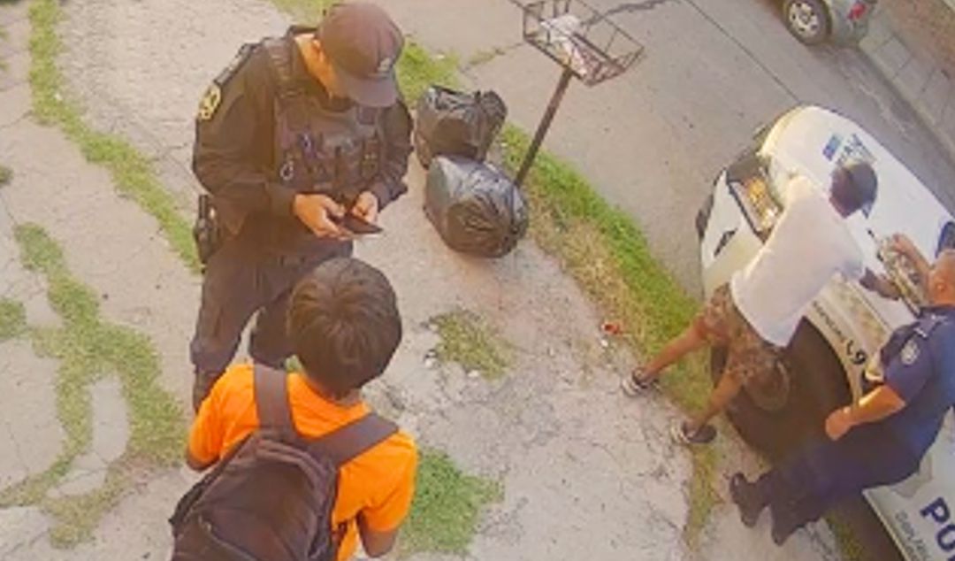 En los últimos días se registró un refuerzo en la presencia policial en la zona sur de San Nicolás, luego de reiteradas quejas de vecinos que venían reclamando mayores medidas de seguridad ante distintos hechos delictivos ocurridos.