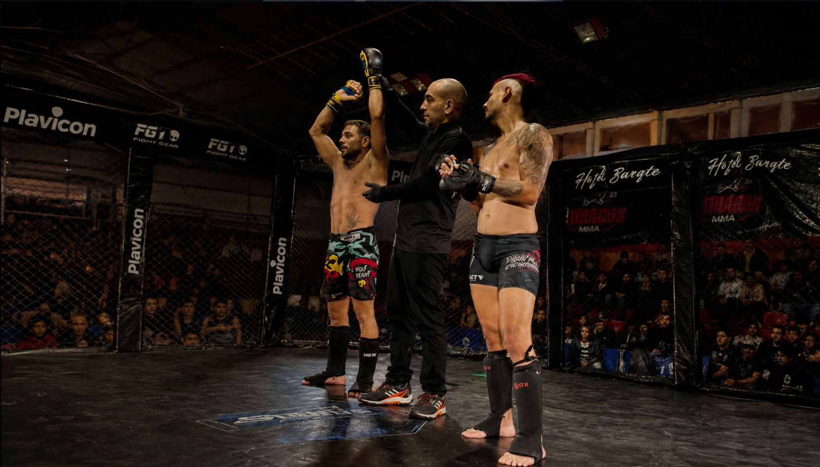 La organización del evento de artes marciales mixtas realizado en la ciudad de Zárate, el pasado 24 de mayo, difundió un video con el último combate del nicoleño Franco Tombolesi, más conocido como “El Lobo”, destacando el enfrentamiento como una de las peleas más vibrantes de toda la velada.