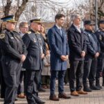 La Municipalidad de San Nicolás de los Arroyos celebró un nuevo aniversario de la Revolución de Mayo con un emotivo acto realizado durante la mañana de este 25 de mayo en la localidad de La Emilia, donde vecinos, instituciones y autoridades compartieron una jornada cargada de patriotismo y tradición.