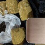 Luego del importante operativo realizado en la ciudad de Baradero, donde se secuestraron cocaína, éxtasis y TUSI, sustancias habitualmente vinculadas al consumo en fiestas electrónicas, efectivos de la Delegación Departamental de Investigaciones del Tráfico de Drogas Ilícitas de San Nicolás continuaron con una serie de procedimientos que derivaron en nuevos allanamientos y detenciones en las localidades de San Nicolás y Ramallo.