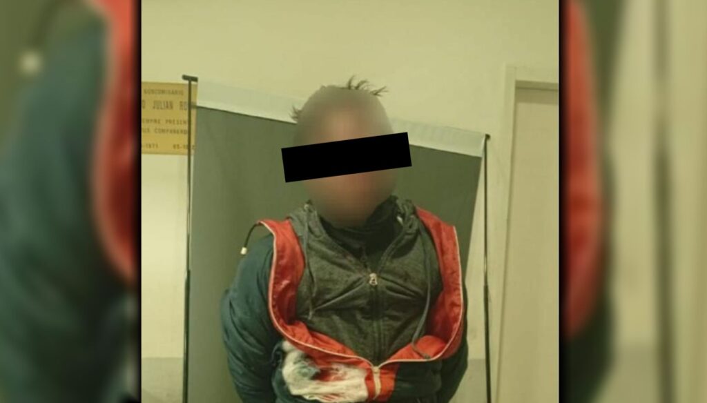 Una familia de la zona norte de San Nicolás vivió momentos de extrema tensión durante la madrugada de este domingo, cuando descubrió a un delincuente intentando ingresar a su vivienda. La rápida reacción de los propietarios evitó que el hecho pasara a mayores y permitió retener al sospechoso hasta la llegada de la Policía.