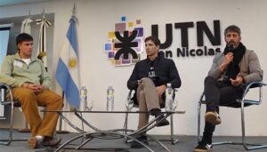 El intendente de San Nicolás, Santiago Passaglia, mantuvo un encuentro con estudiantes de la carrera de Ingeniería Industrial de la Universidad Tecnológica Nacional (UTN), en una reunión donde se abordaron las oportunidades de desarrollo profesional que ofrece la ciudad y los desafíos que plantea el actual mercado laboral.