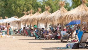 La Municipalidad de San Nicolás lanzó una convocatoria abierta a toda la comunidad para participar en la elaboración de una ordenanza destinada a proteger y recuperar las playas Barranquitas y El Arenal, dos de los espacios naturales más importantes de la ciudad.