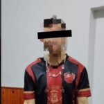 Un hombre de 26 años fue aprehendido este martes 22 de julio en la ciudad de San Nicolás, acusado de amenazar y agredir físicamente a su expareja durante un episodio de violencia de género.