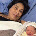 La historia de Mabel Frías, la mujer de San Nicolás que se convirtió en madre a los 62 años, trascendió las fronteras de la ciudad y se transformó en una de las noticias más destacadas del país. Su caso fue replicado por los principales medios nacionales, entre ellos TN, Infobae y otros importantes portales informativos, generando un fuerte impacto a nivel nacional.