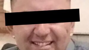 Familiares y allegados de una adolescente de 15 años reclaman justicia luego de que la joven denunciara haber sido víctima de un presunto abuso sexual por parte de la pareja de su madre.