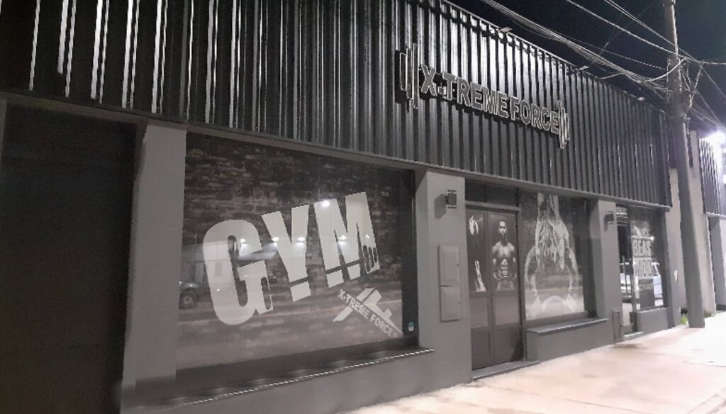 El gimnasio X Extreme Force, ubicado en el barrio 9 de Julio de San Nicolás, fue blanco de un robo durante las primeras horas de este domingo.