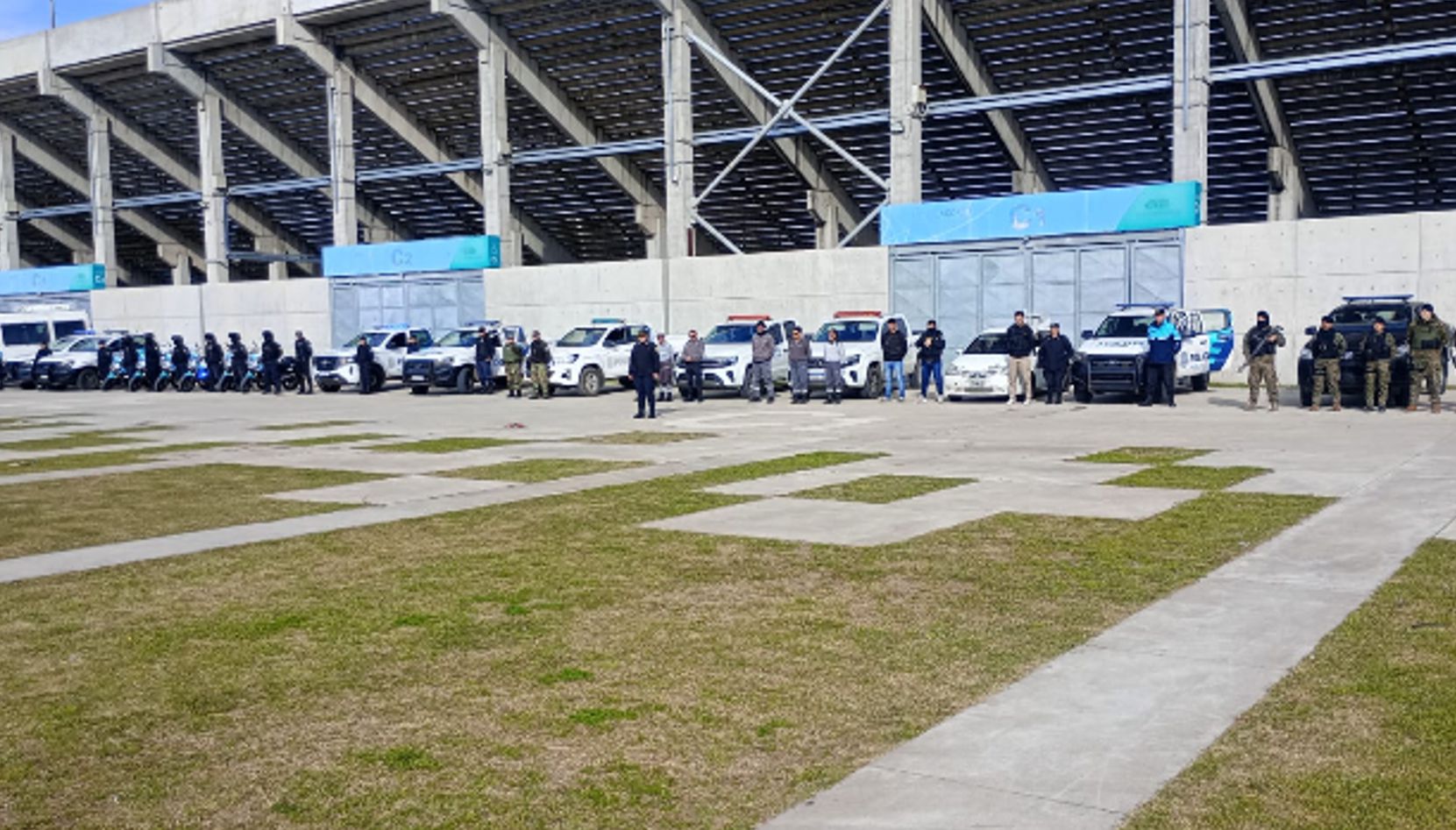 Un importante operativo de saturación se llevó adelante en distintos barrios de la zona oeste de San Nicolás, con la participación de la Municipalidad y diversas fuerzas de seguridad, con el objetivo de prevenir delitos y faltas en general.