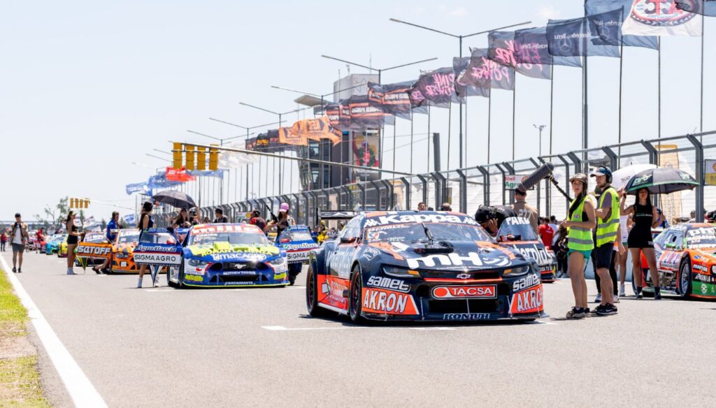 El Autódromo San Nicolás se prepara para recibir nuevamente a una de las categorías más importantes y convocantes del automovilismo argentino. El sábado 3 y domingo 4 de octubre, el circuito nicoleño será escenario de la 12ª fecha del campeonato de Turismo Carretera.